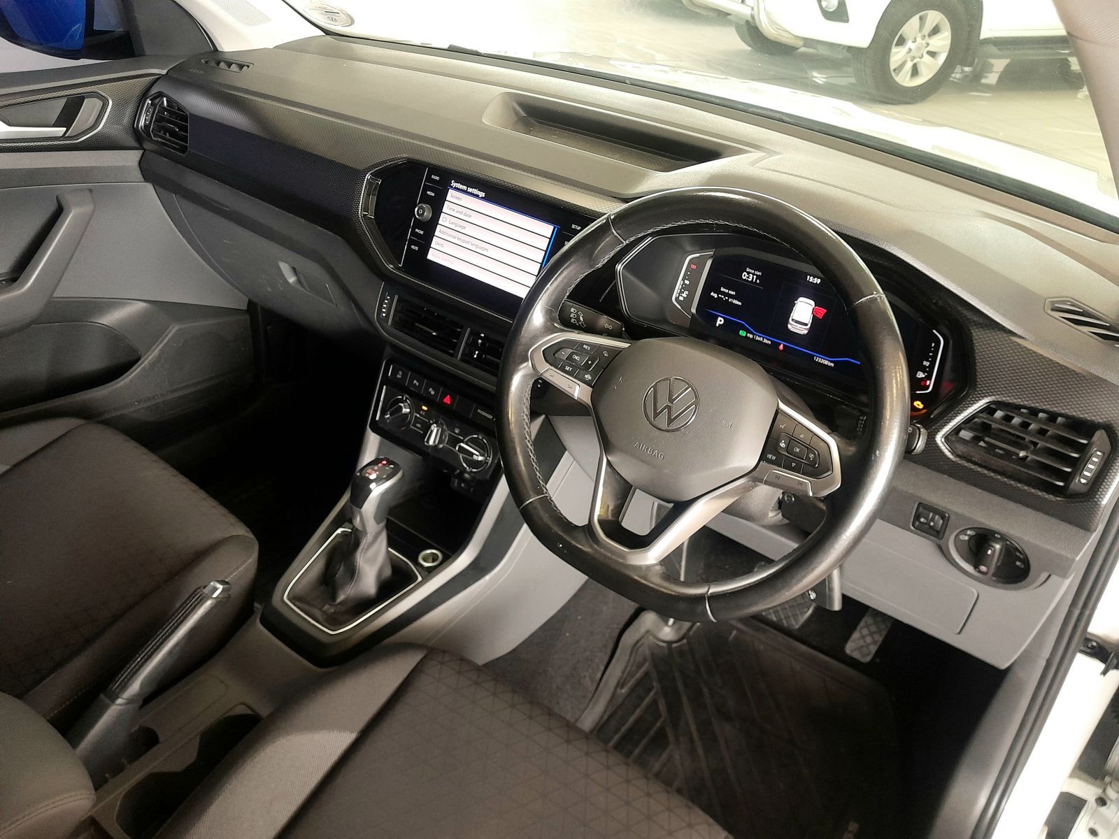 2021 Volkswagen T-Cross photo 6