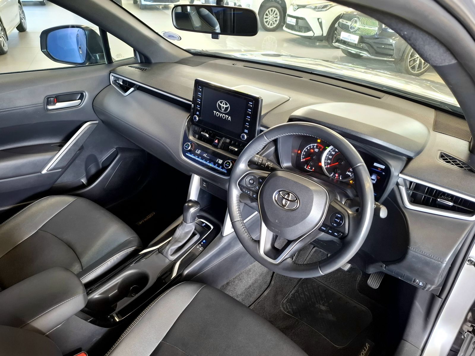 2024 Toyota Corolla photo 6