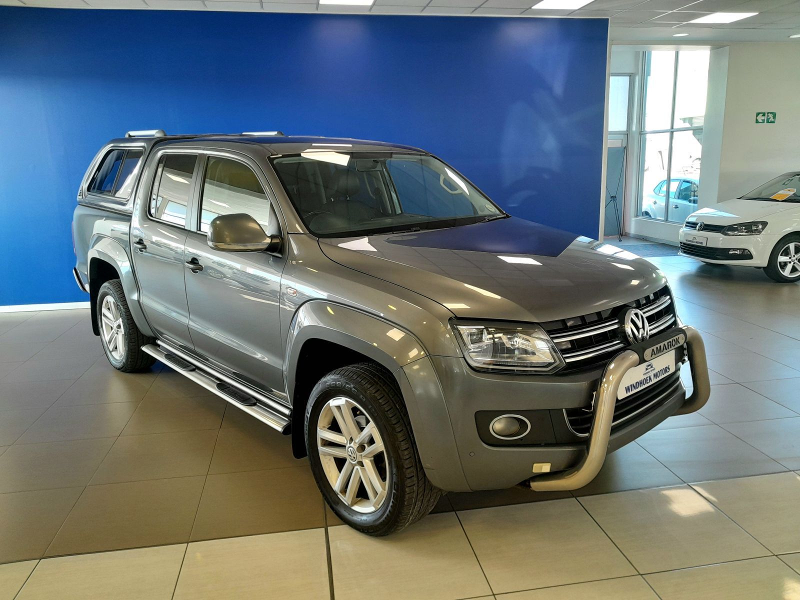 2017 Volkswagen Amarok photo 2