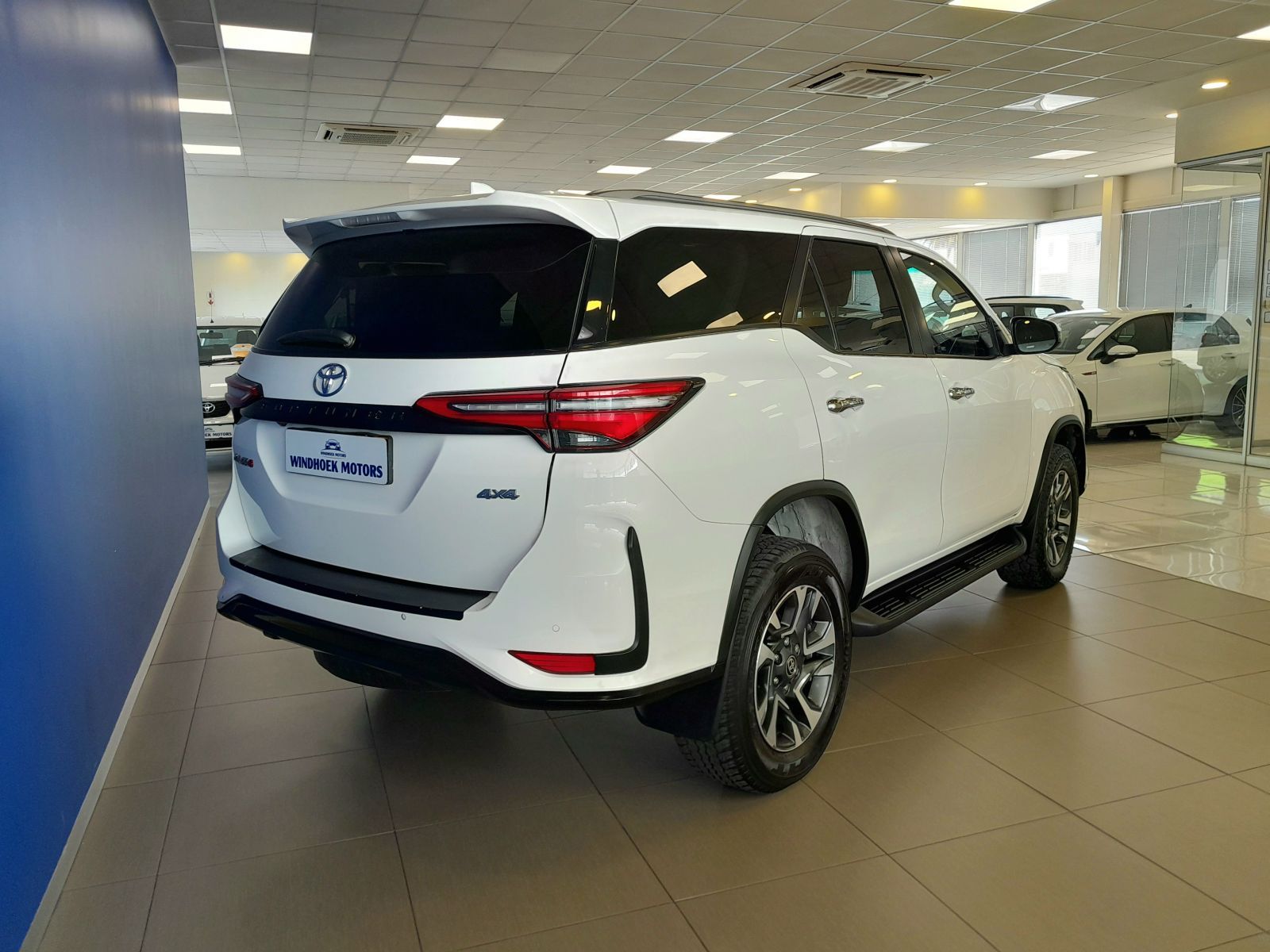 2023 Toyota Fortuner photo 4