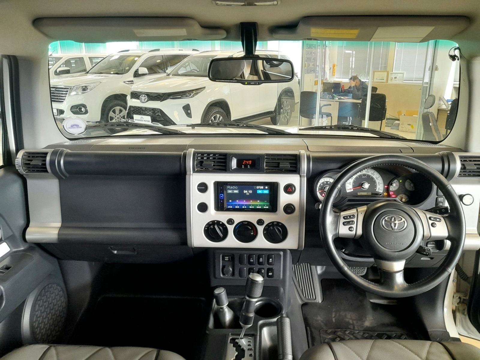 2013 Toyota FJ Cruiser photo 7