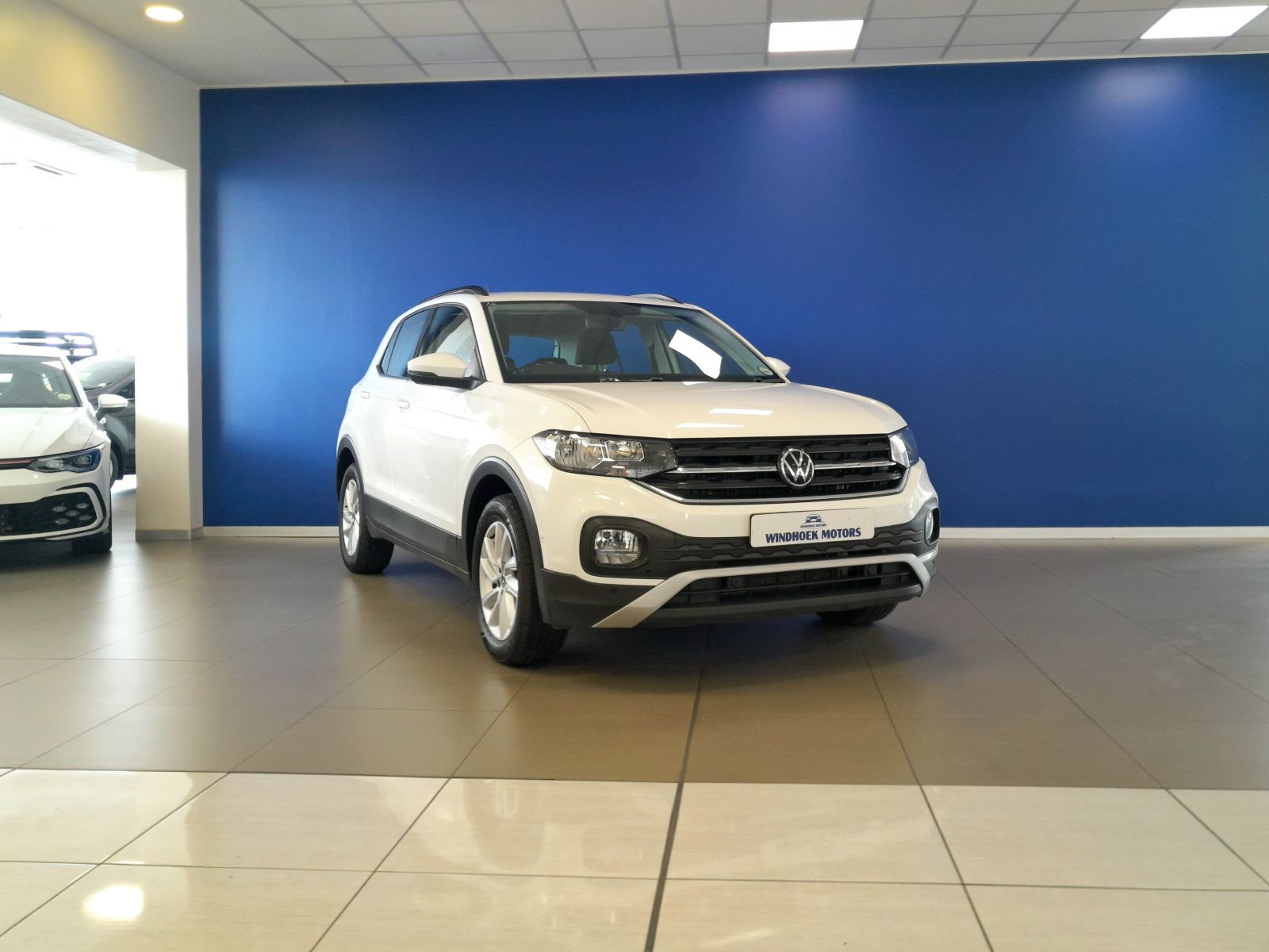 2021 Volkswagen T-Cross photo 1
