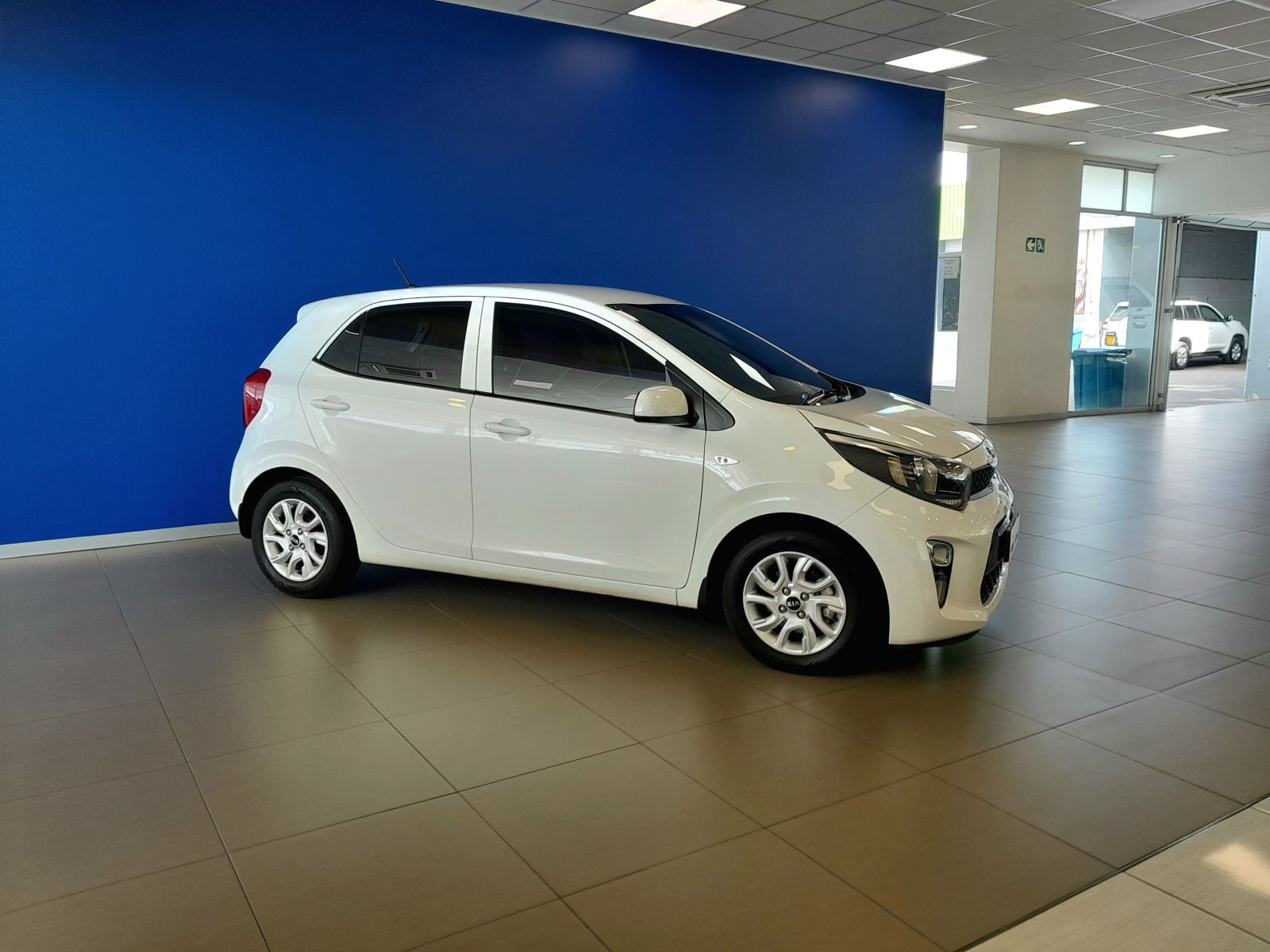 2017 Kia Picanto photo 3