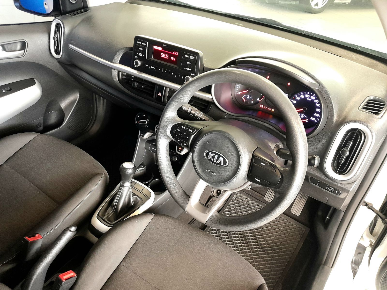 2017 Kia Picanto photo 6