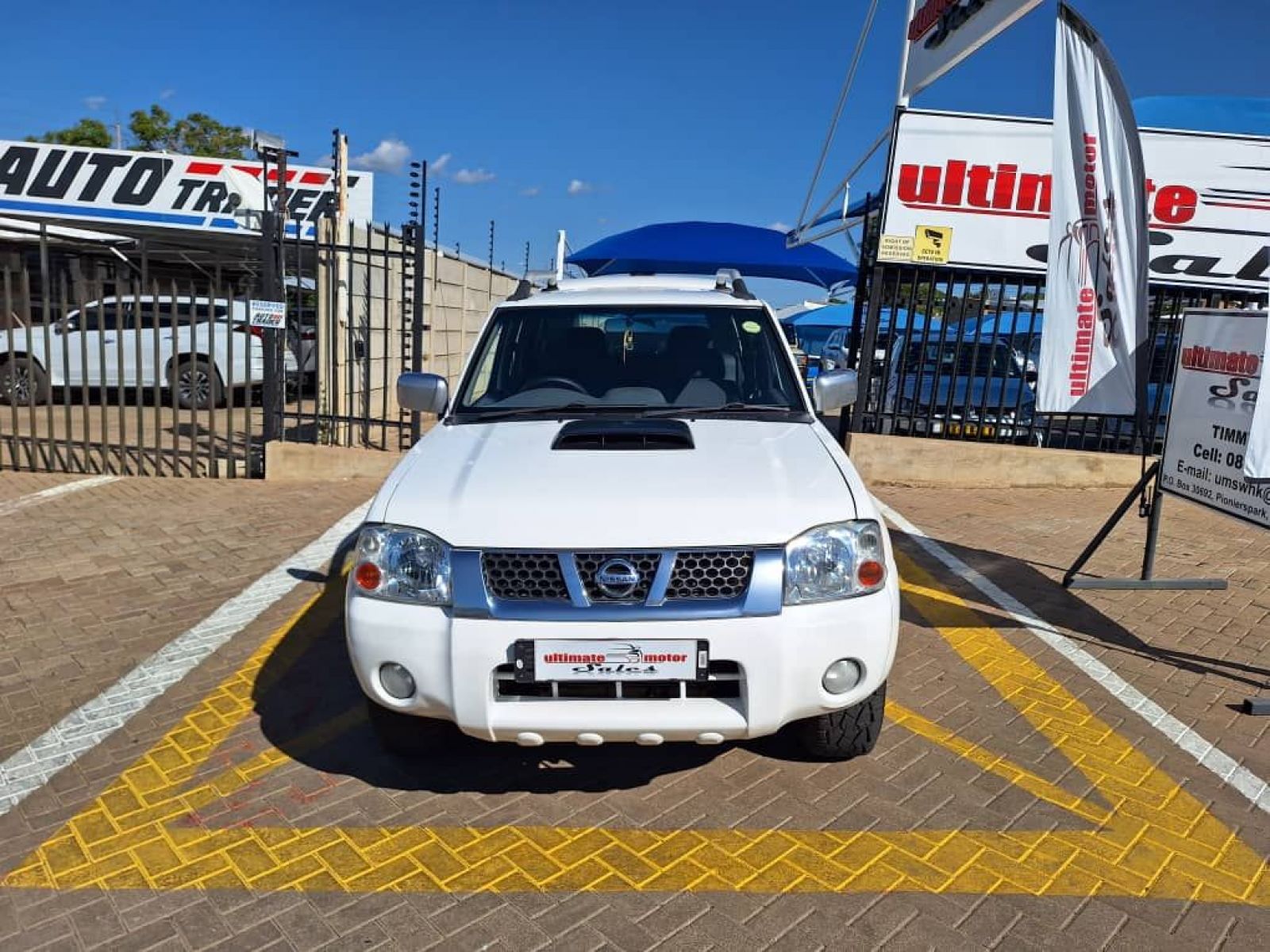 2016 Nissan NP300 photo 2