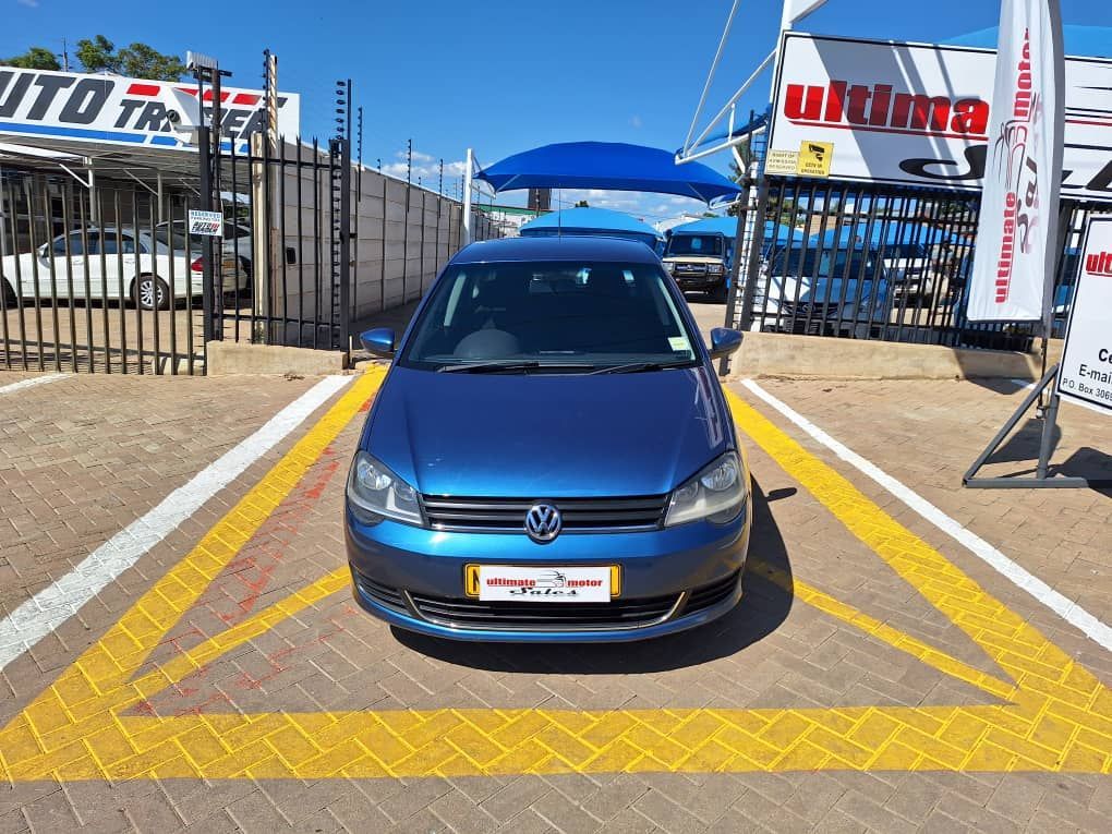 2017 Volkswagen Polo Vivo photo 2