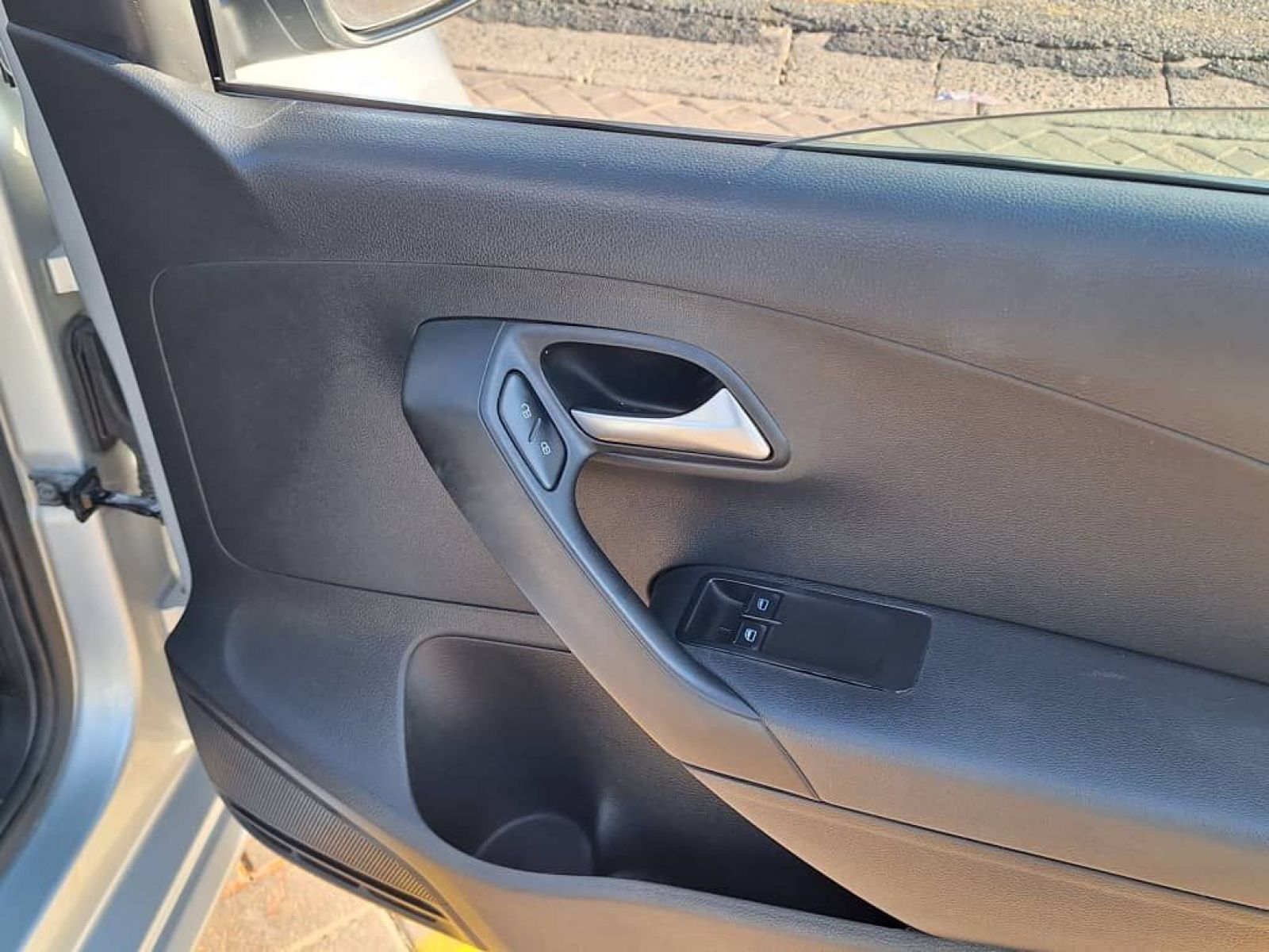 2018 Volkswagen Polo Vivo photo 9