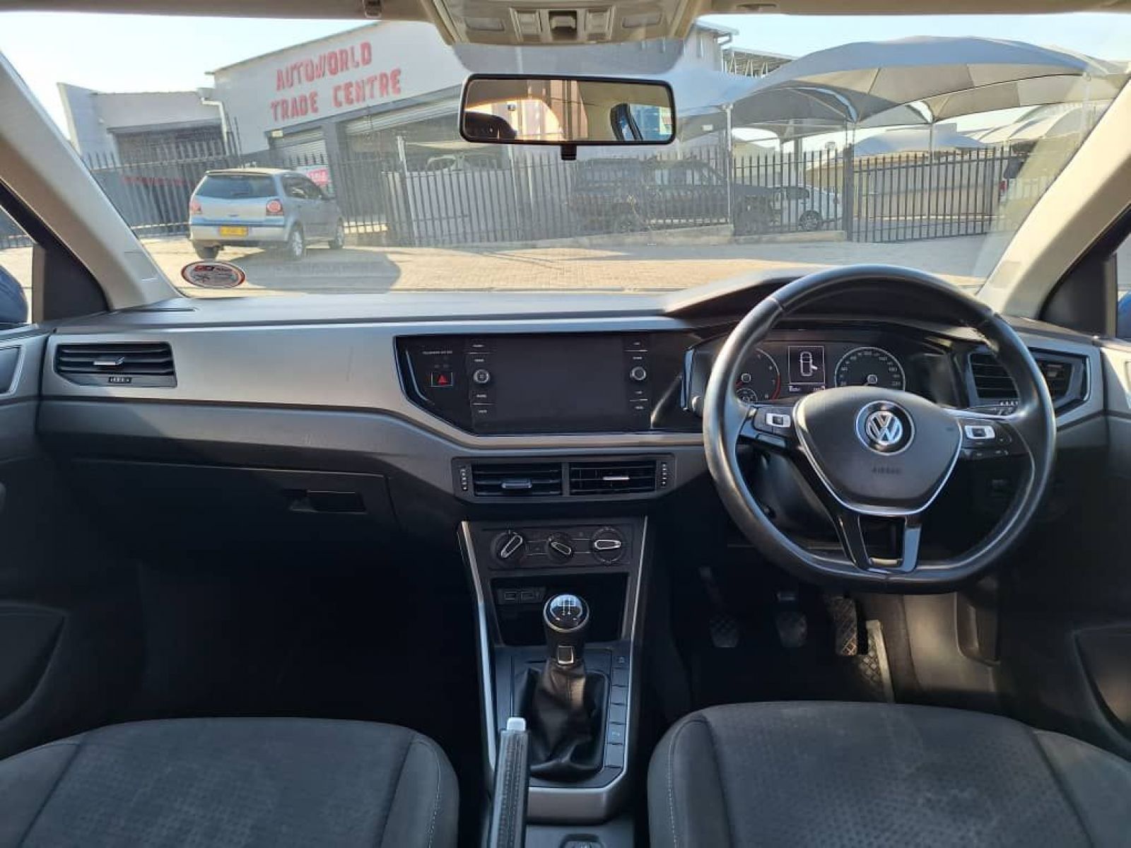 2020 Volkswagen Polo photo 11
