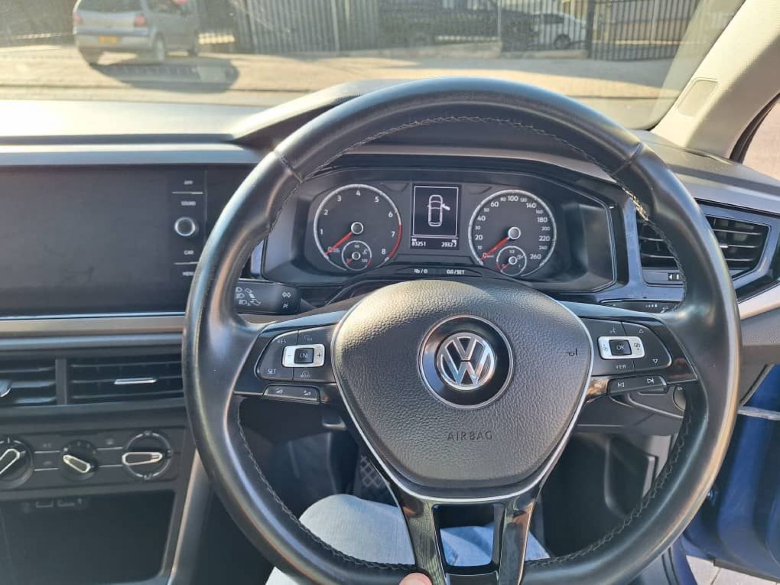 2020 Volkswagen Polo photo 12