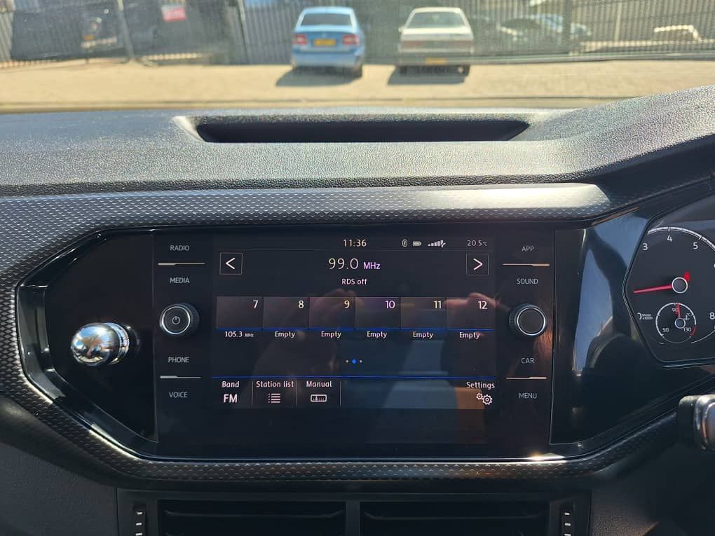 2019 Volkswagen T-Cross photo 13