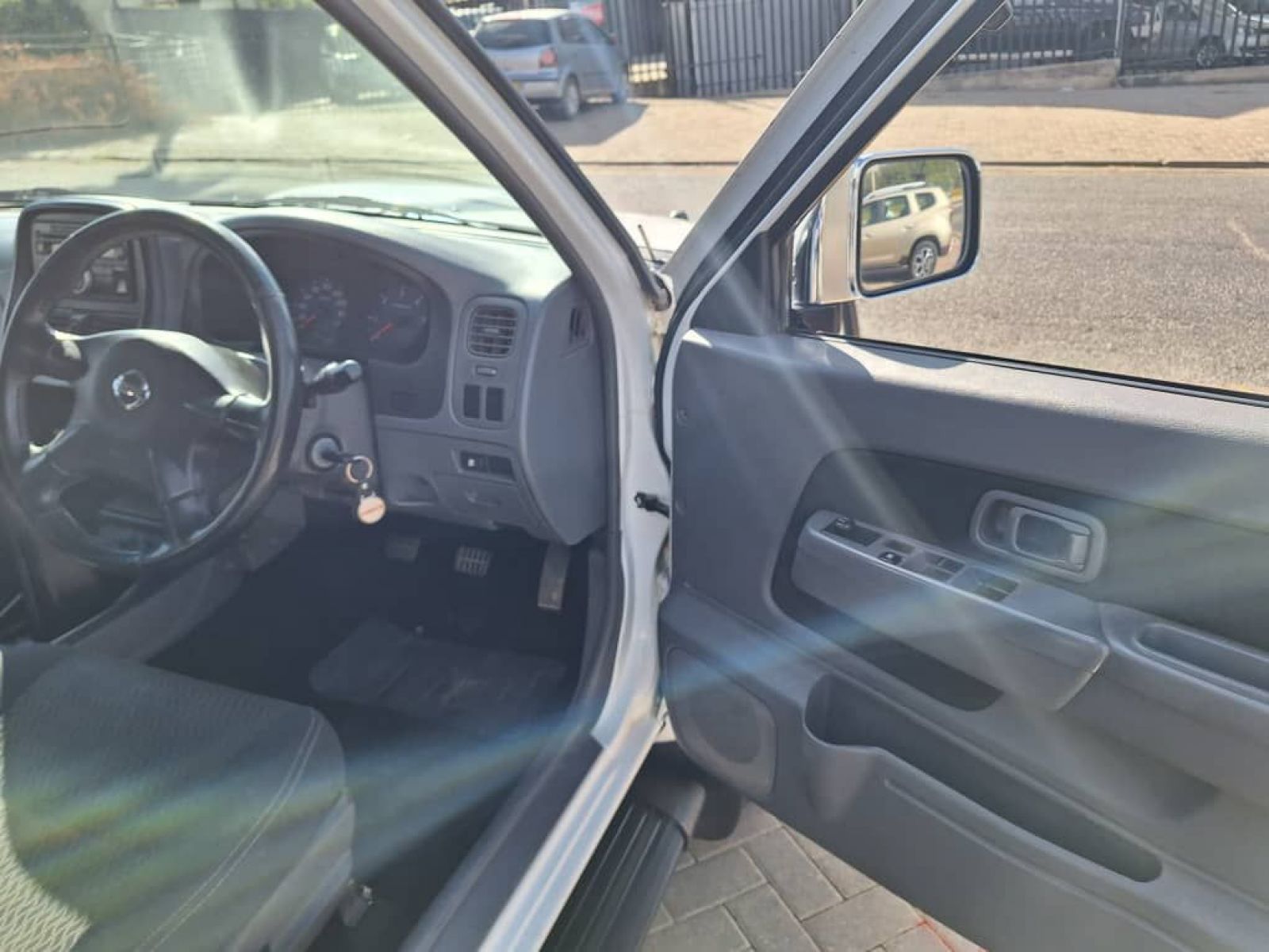 2018 Nissan NP300 photo 11