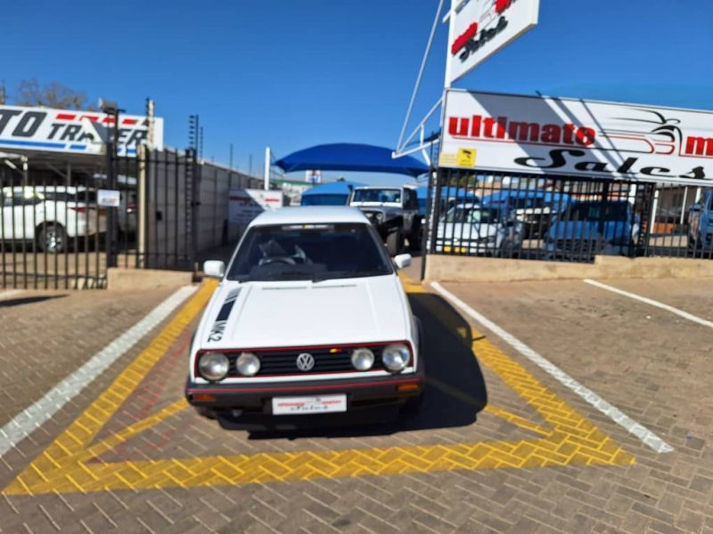 1991 Volkswagen Golf photo 2