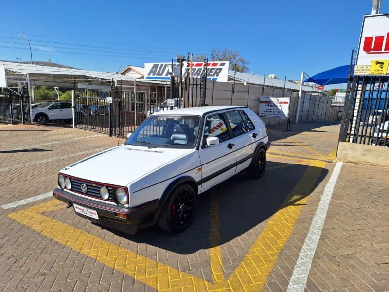 1991 Volkswagen Golf photo 3