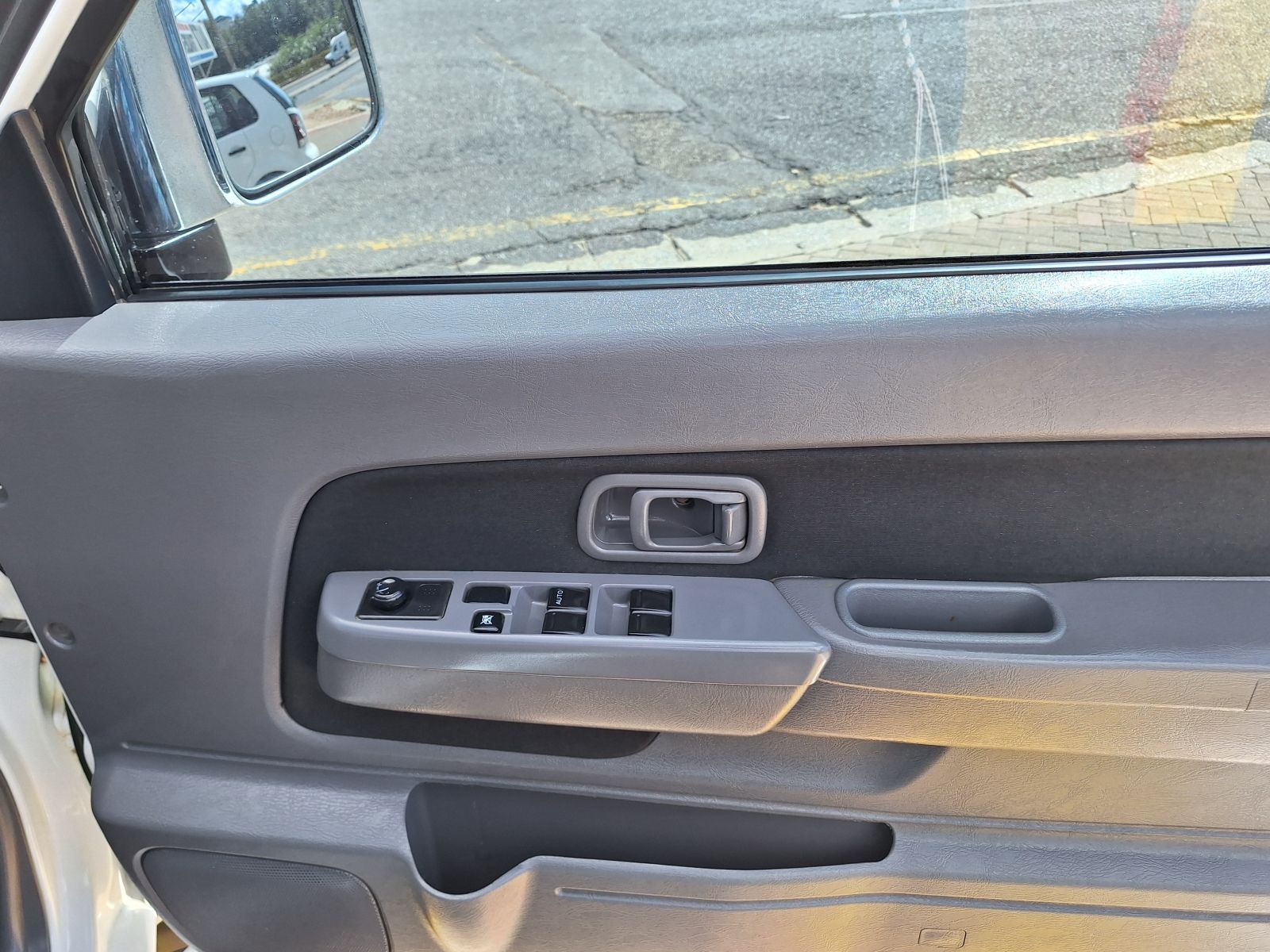2018 Nissan NP300 photo 12