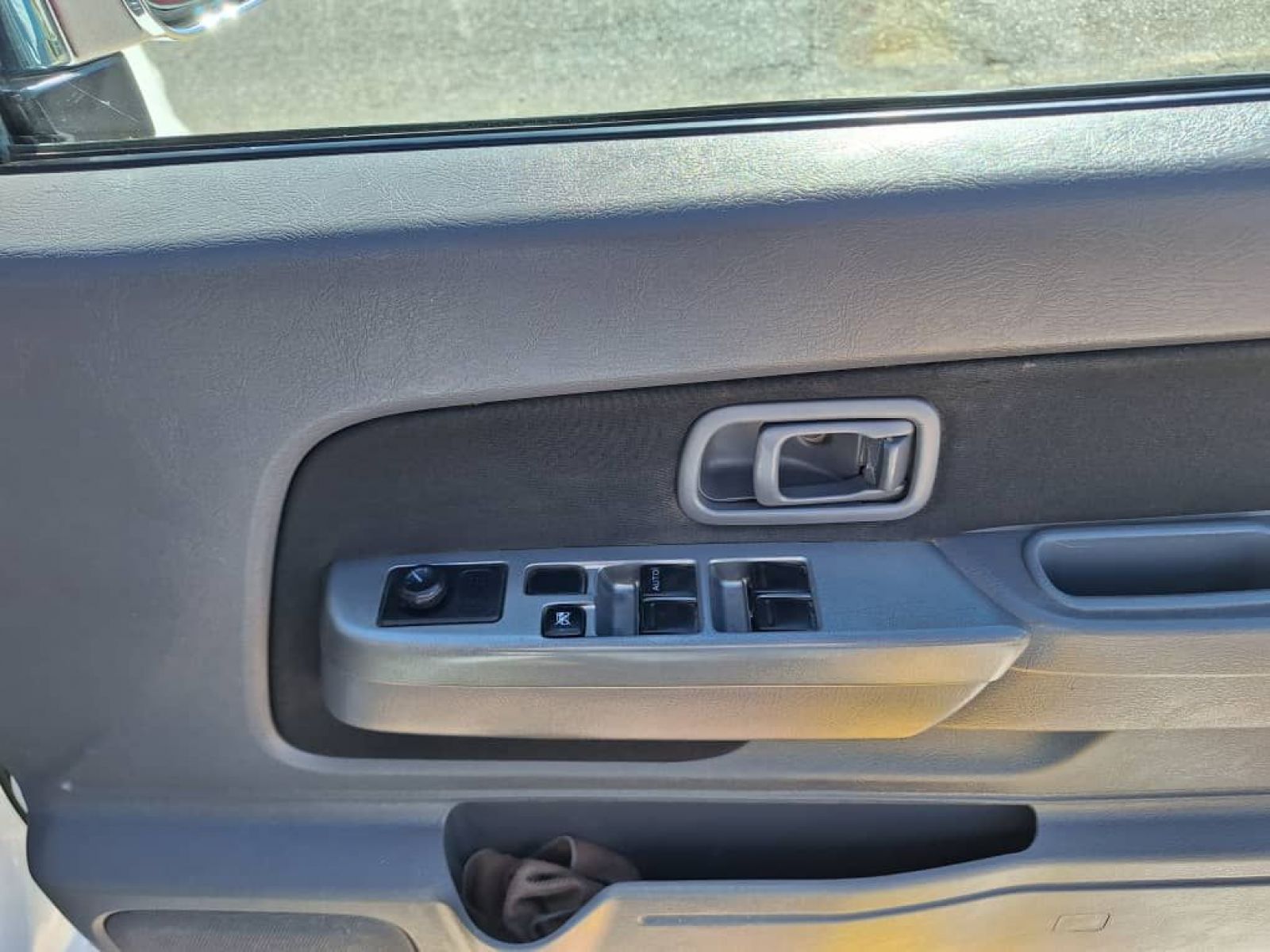 2017 Nissan NP300 photo 17