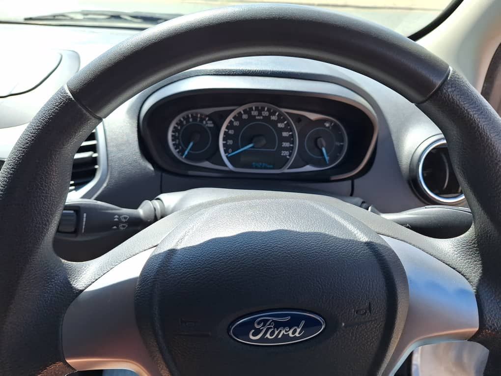 2019 Ford Figo photo 11
