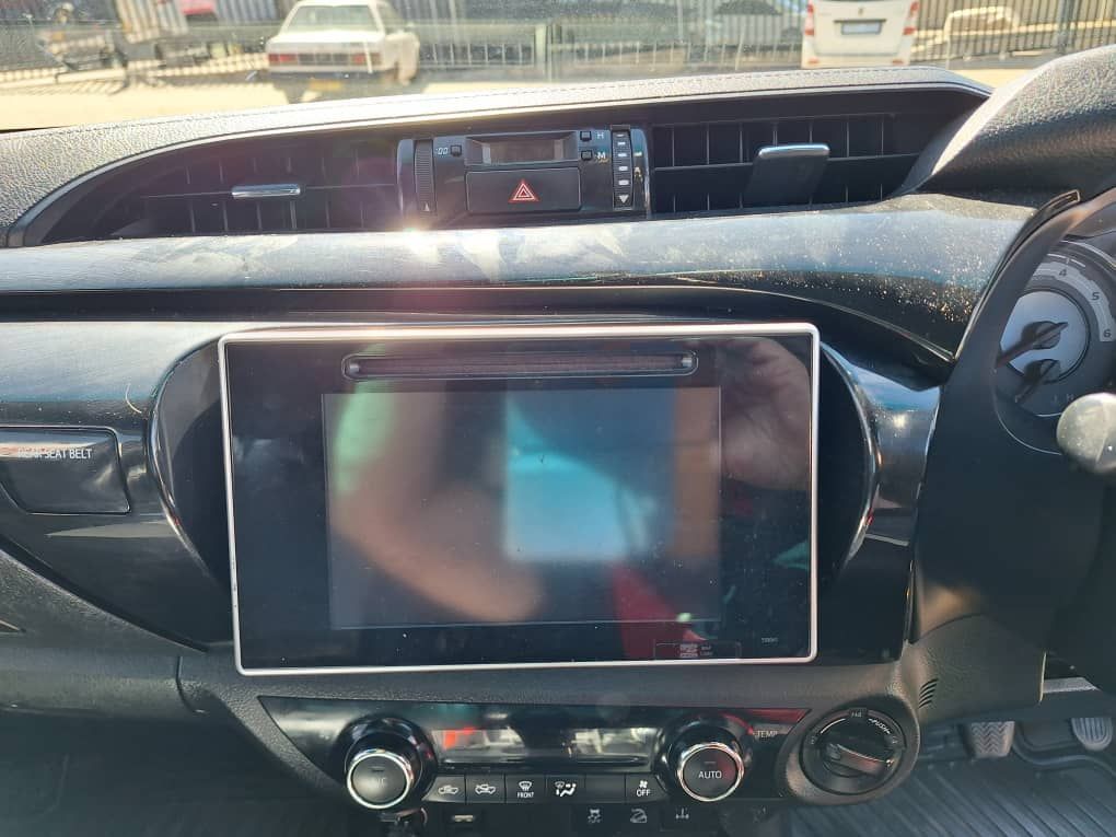 2018 Toyota Hilux photo 15