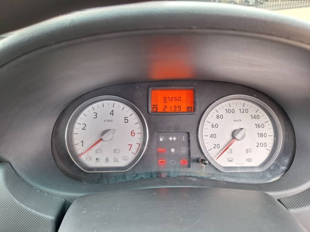 2022 Nissan NP200 photo 11