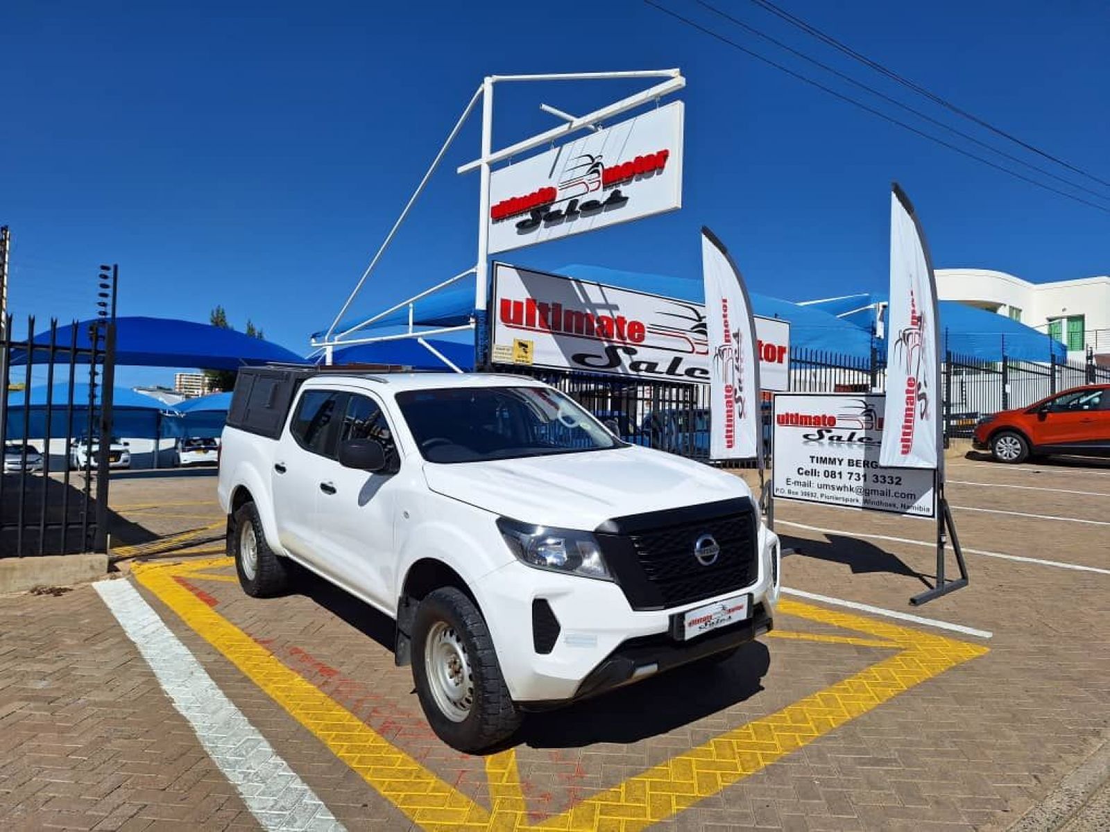 2022 Nissan Navara photo 1
