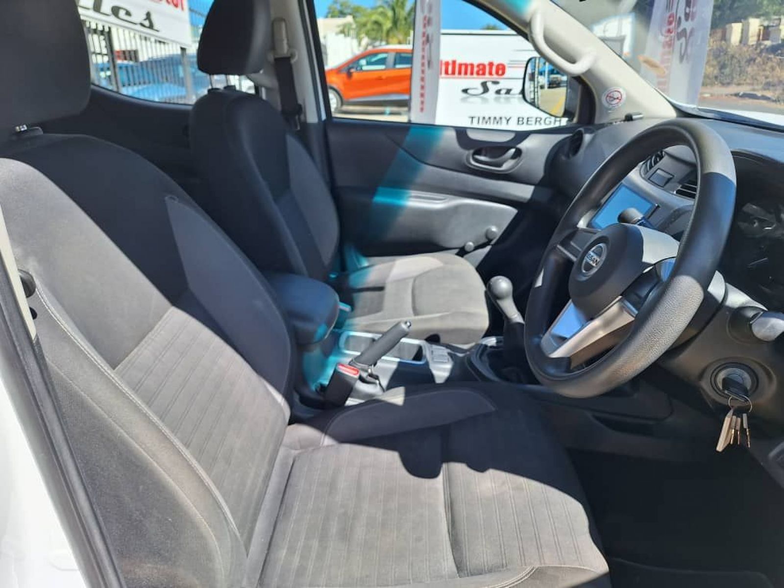 2022 Nissan Navara photo 12