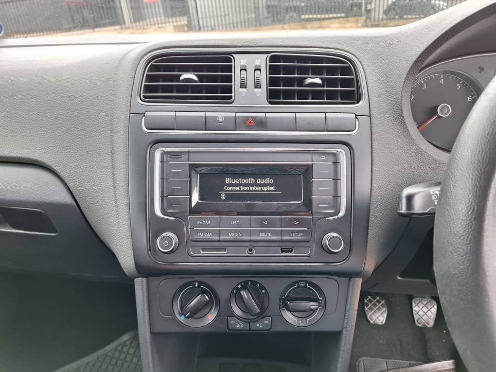 2018 Volkswagen Polo Vivo photo 16