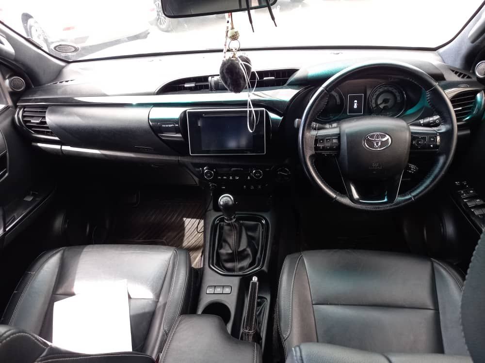 2018 Toyota Hilux photo 11