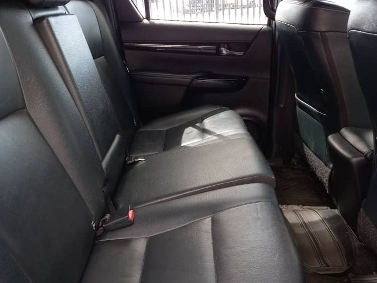 2018 Toyota Hilux photo 12
