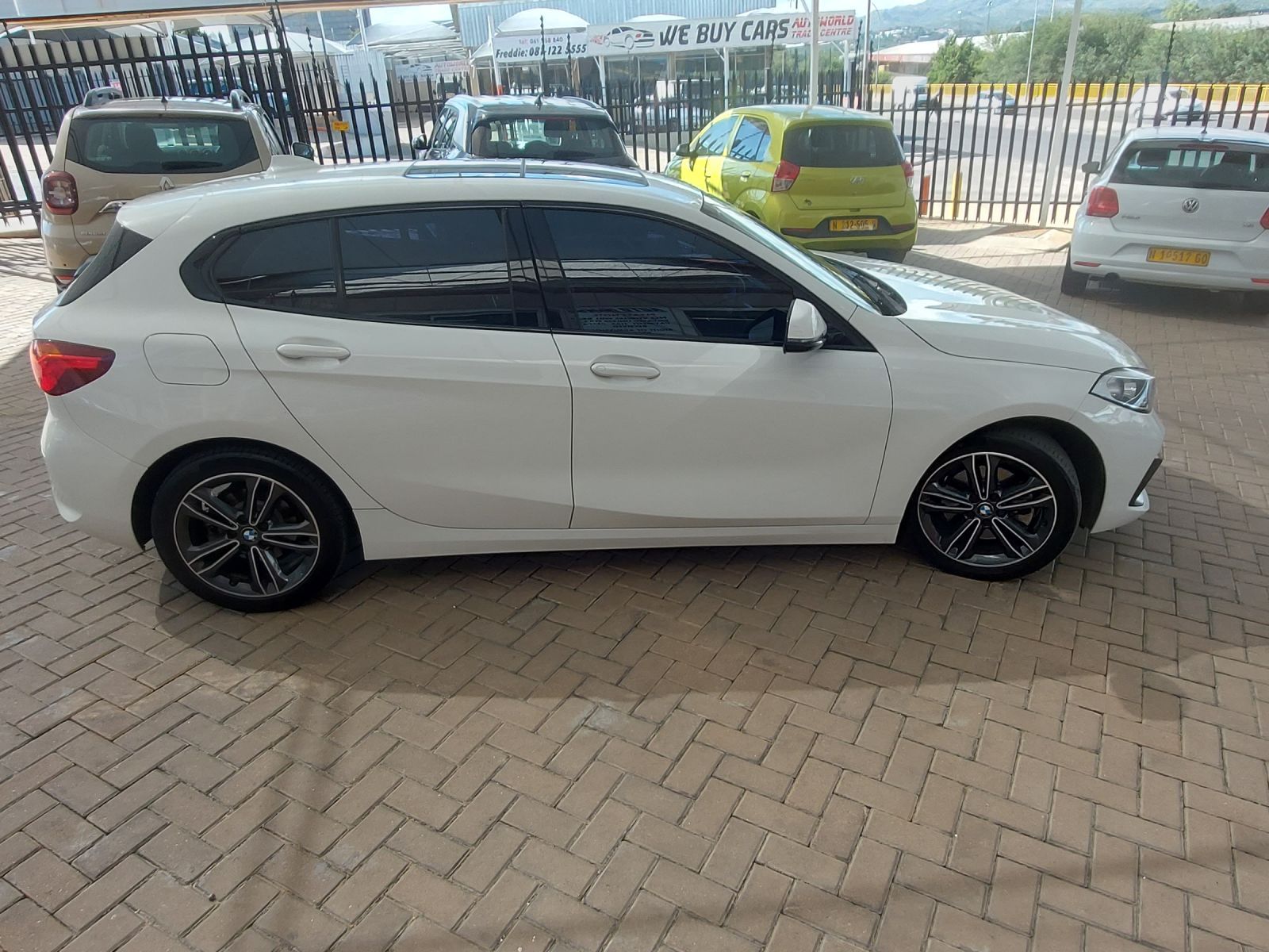 2020 BMW 1 Series photo 8
