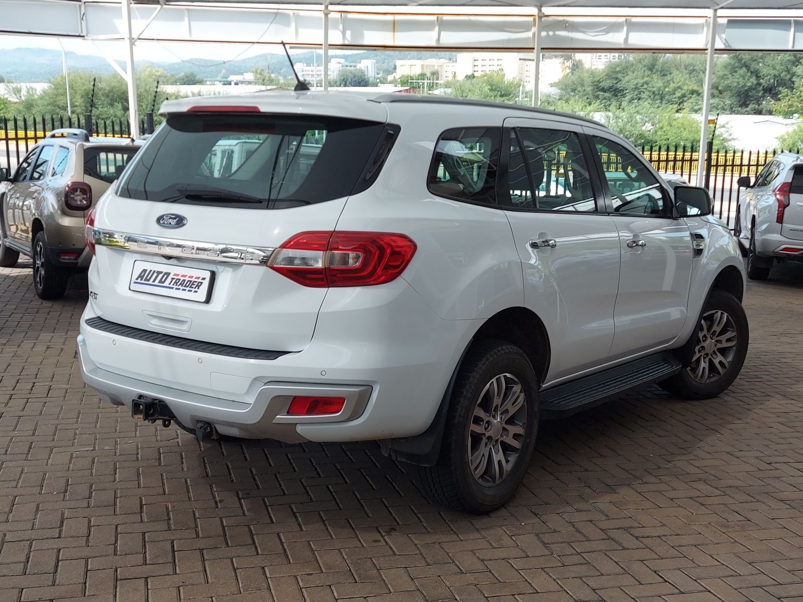 2019 Ford Everest photo 7