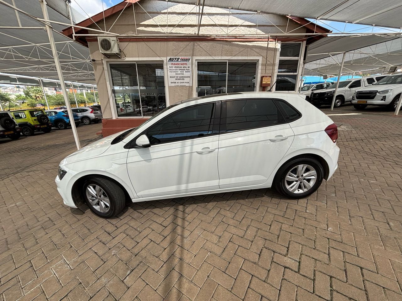 2018 Volkswagen Polo photo 4