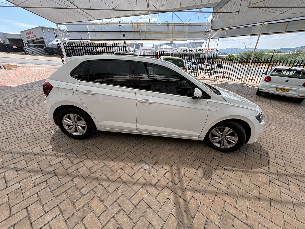 2018 Volkswagen Polo photo 8