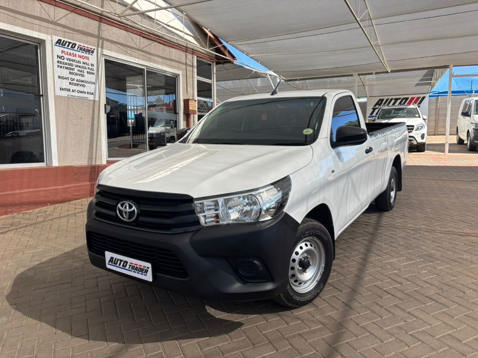 2019 Toyota Hilux photo 1
