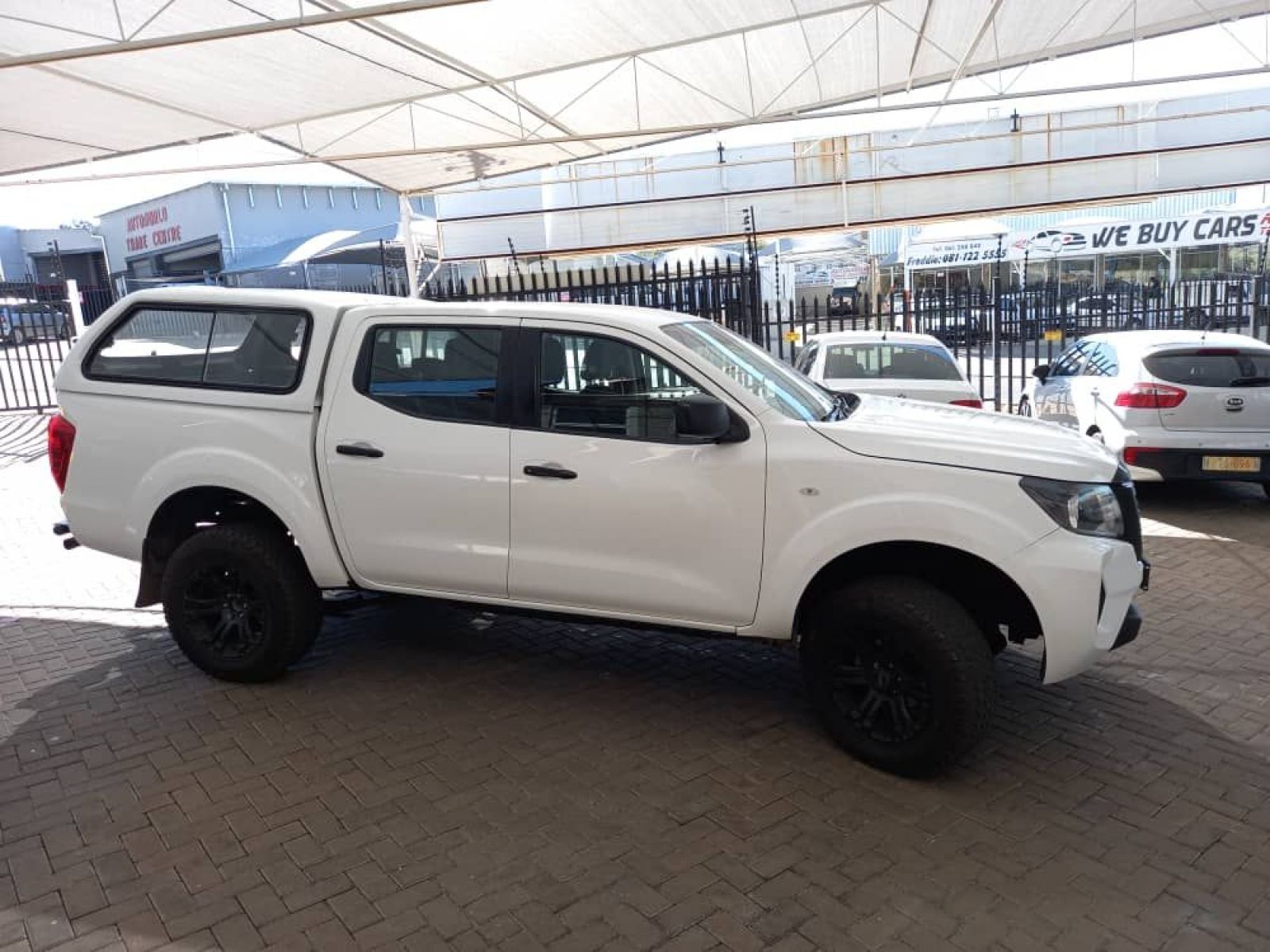 2022 Nissan Navara photo 8
