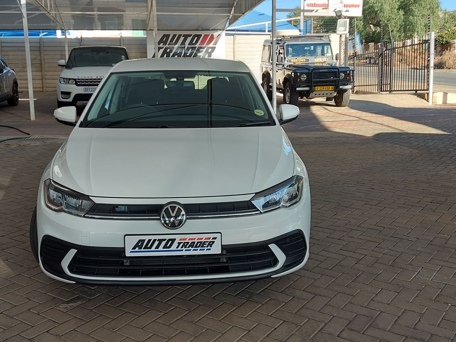 2023 Volkswagen Polo photo 2