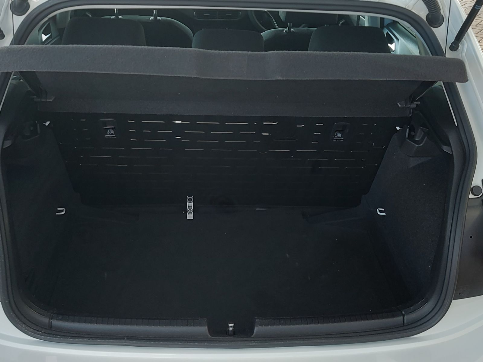 2023 Volkswagen Polo photo 13