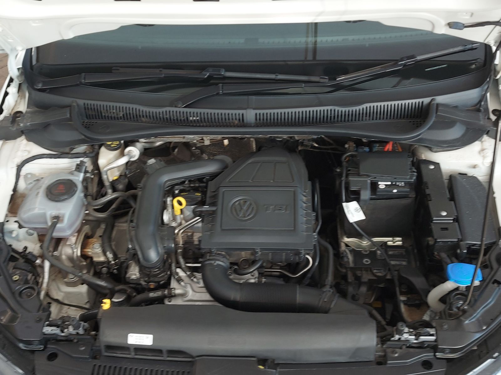 2023 Volkswagen Polo photo 15