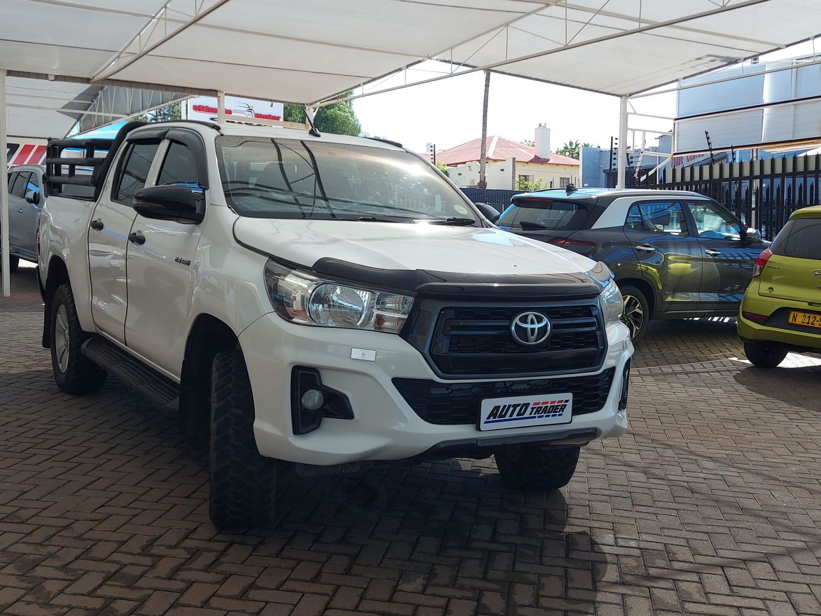 2019 Toyota Hilux photo 3