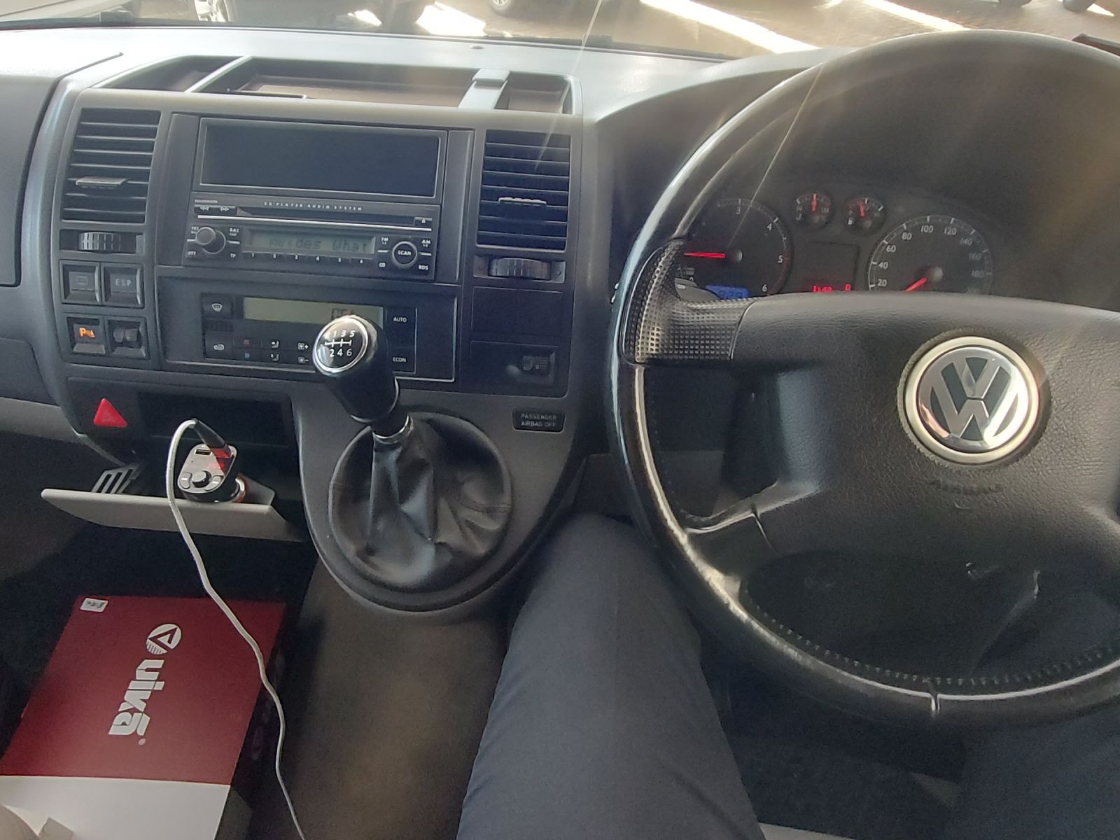2004 Volkswagen Caravelle photo 10