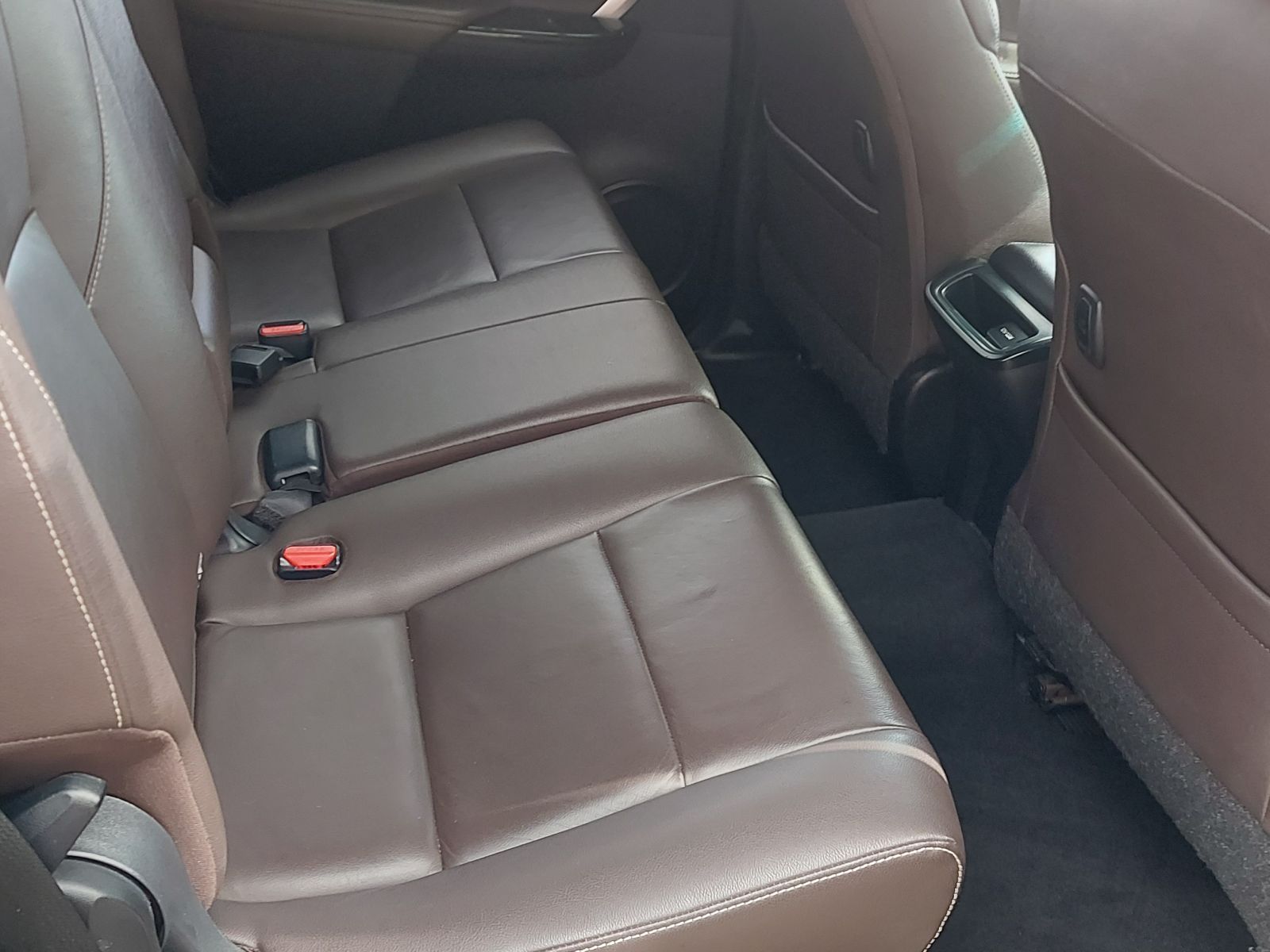 2019 Toyota Fortuner photo 12