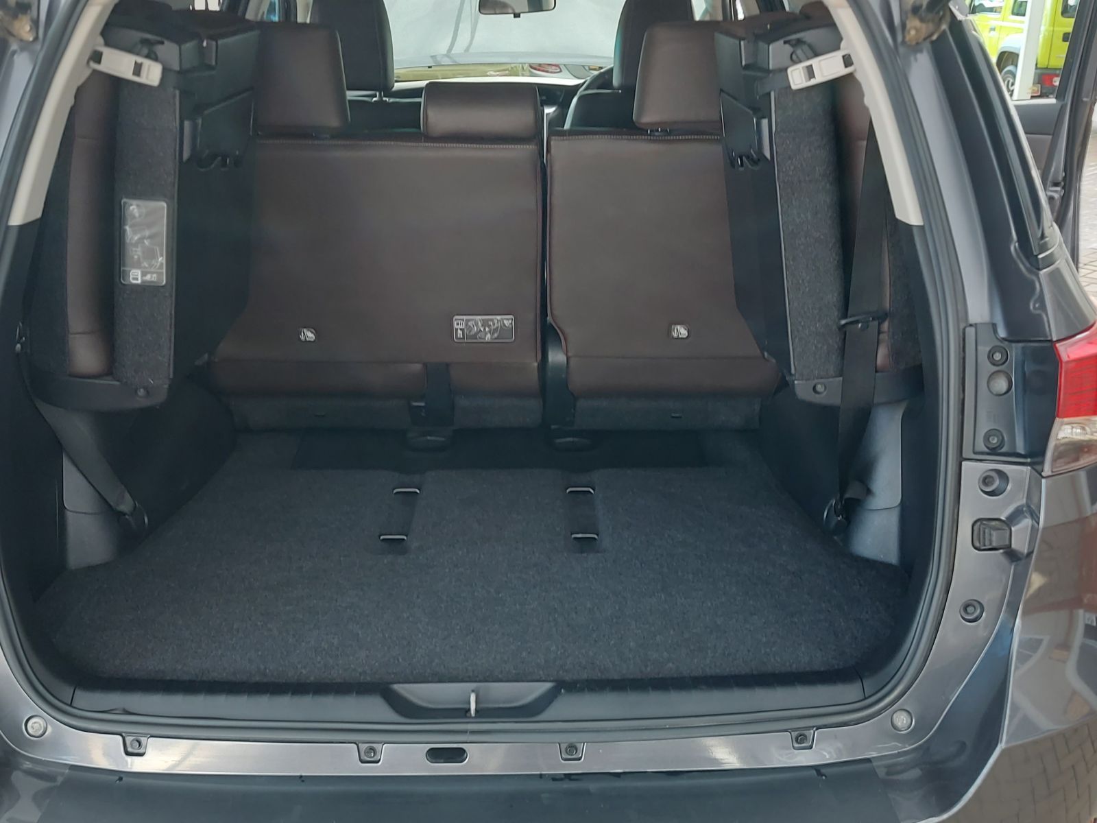 2019 Toyota Fortuner photo 13