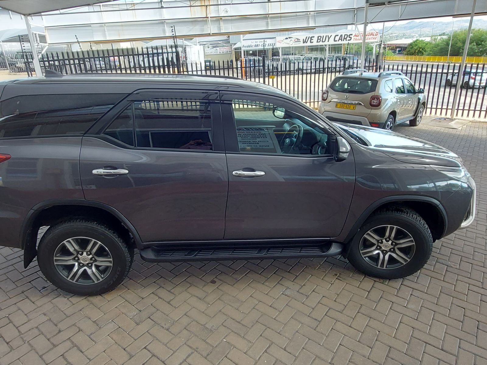 2019 Toyota Fortuner photo 8