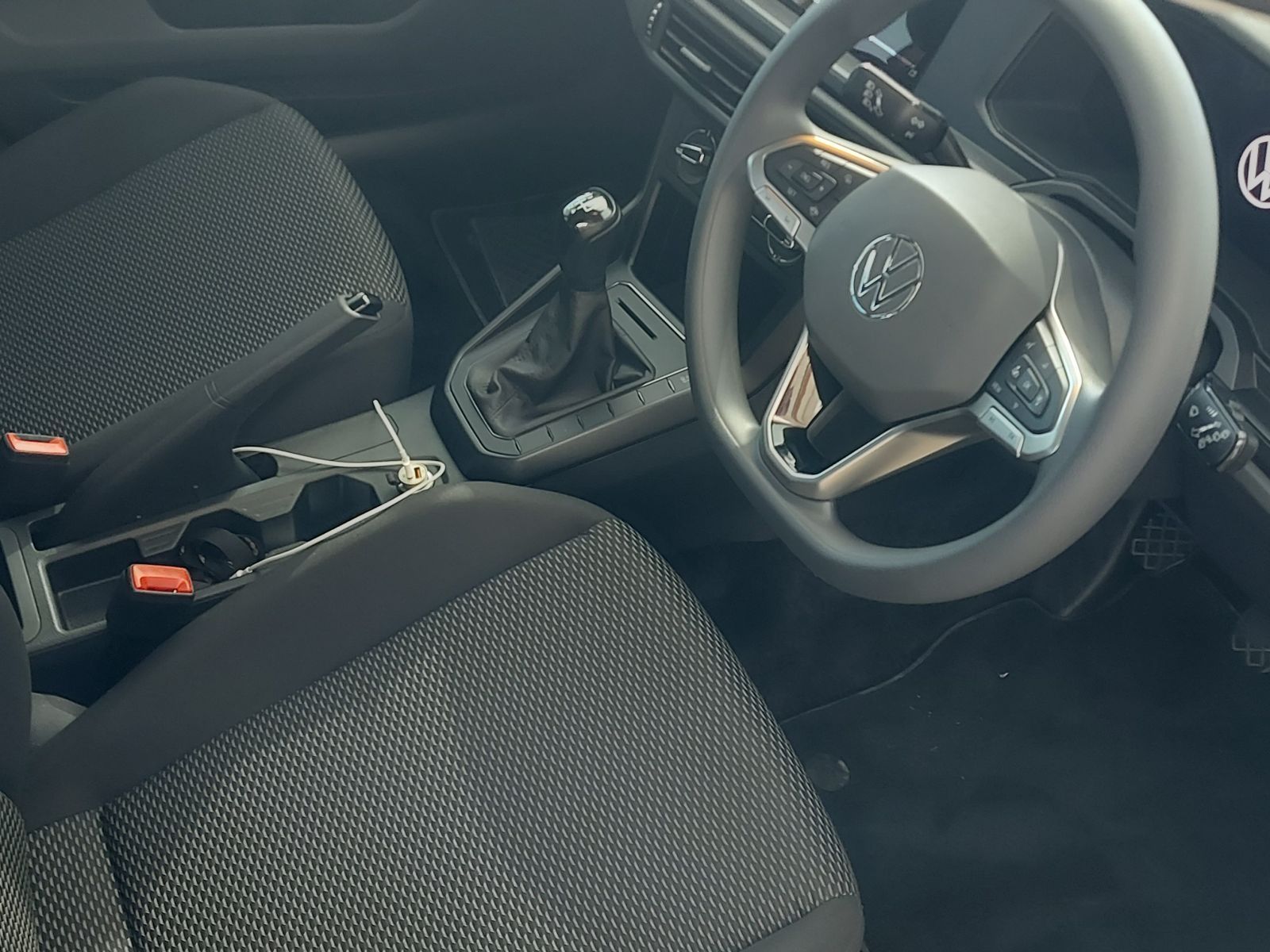 2024 Volkswagen Polo photo 11