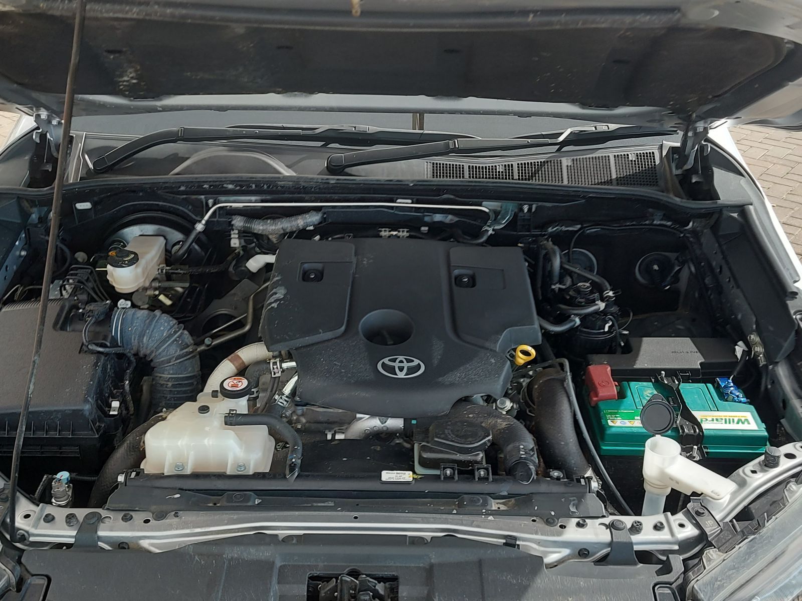 2024 Toyota Hilux photo 14