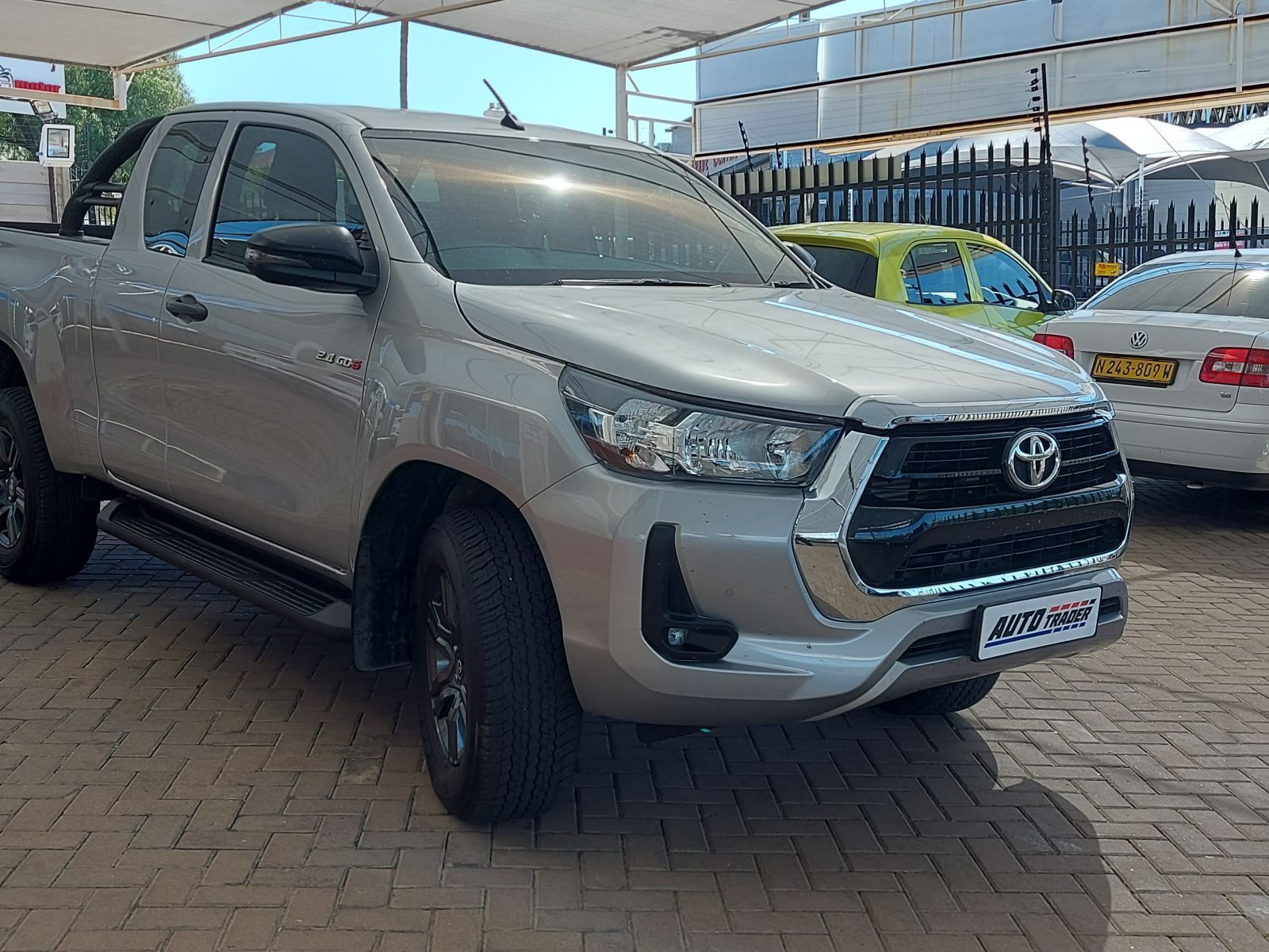 2024 Toyota Hilux photo 3