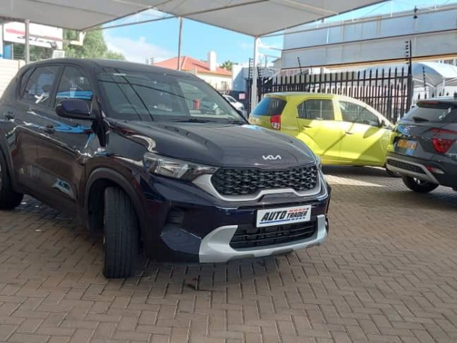 2023 Kia Sonet photo 3