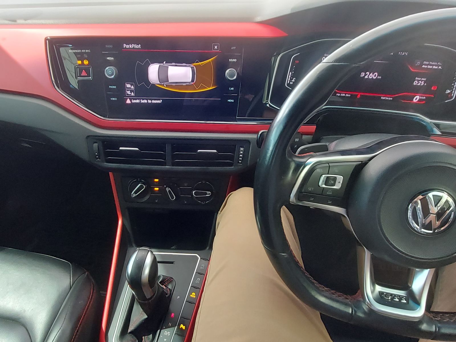 2020 Volkswagen Polo photo 10