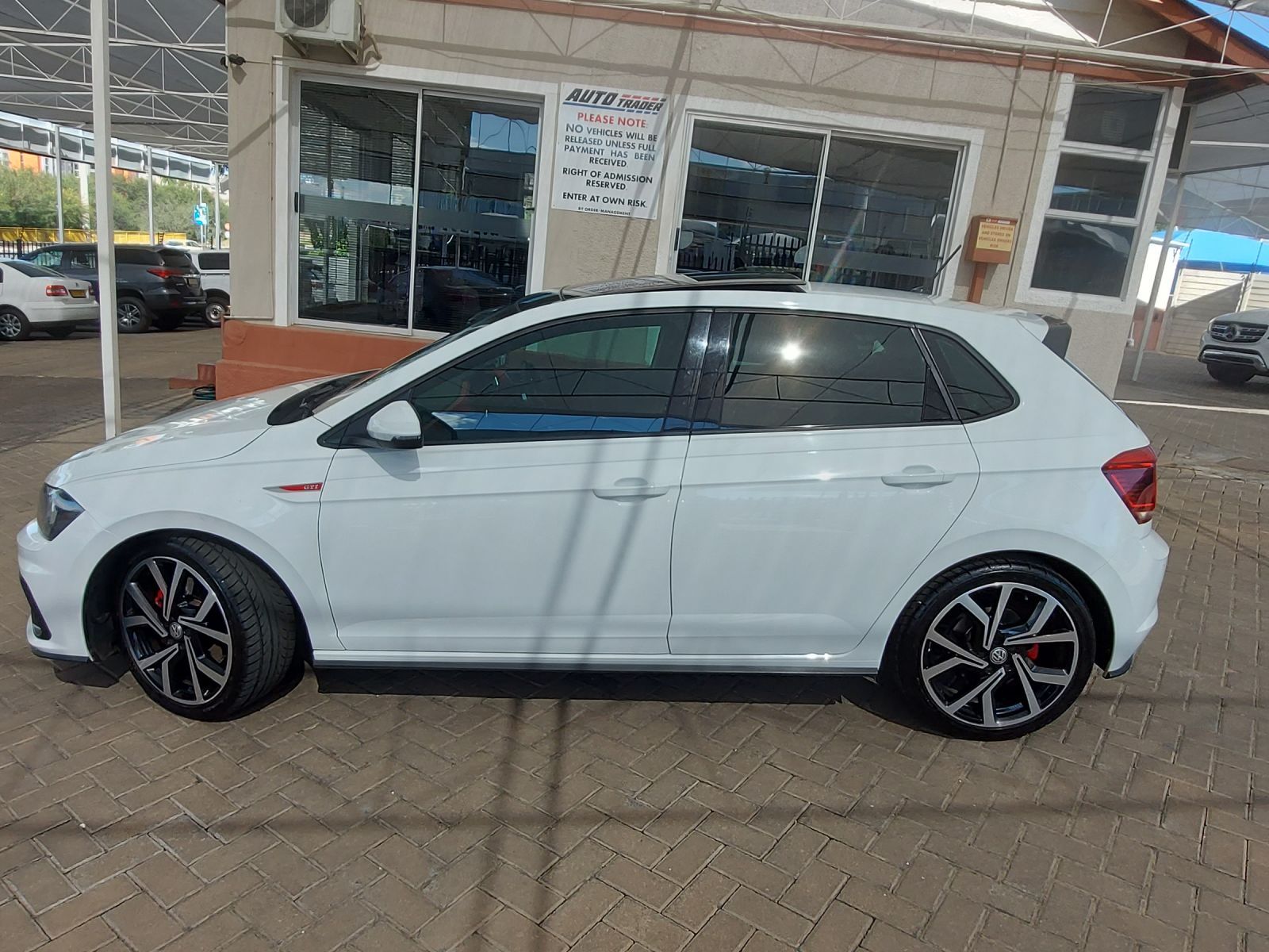 2020 Volkswagen Polo photo 4