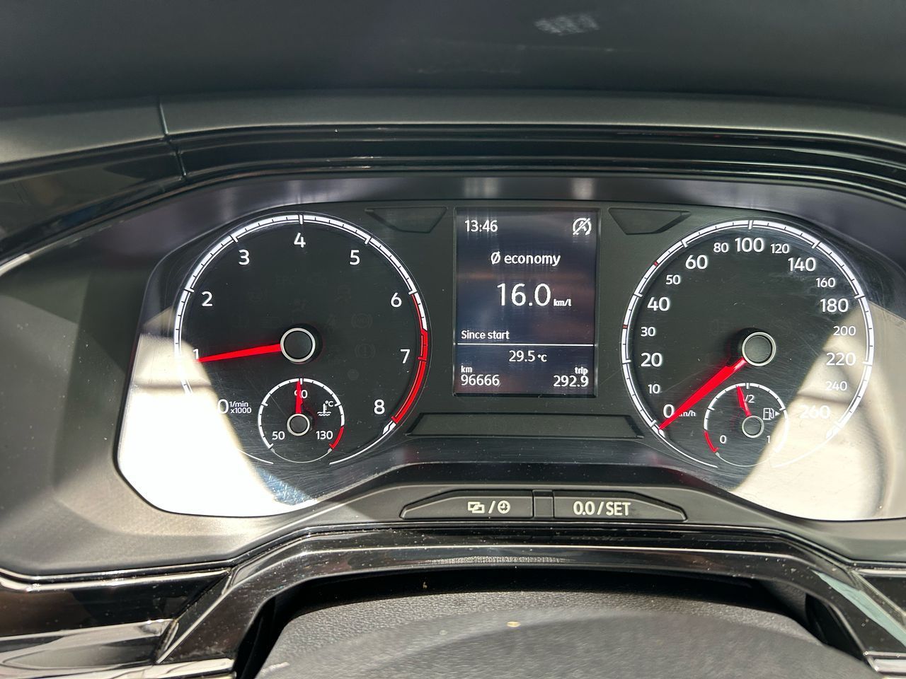 2019 Volkswagen Polo photo 9
