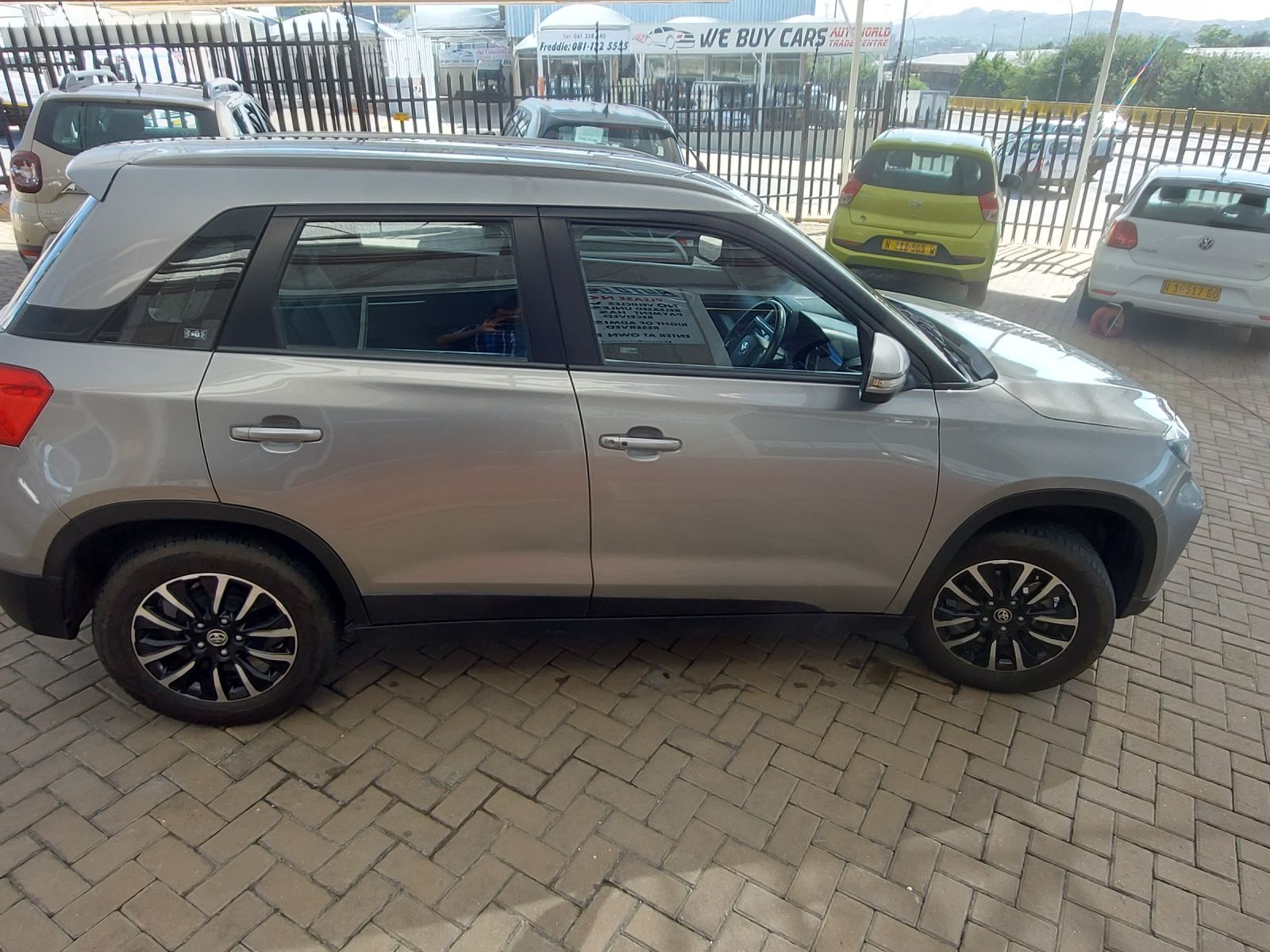 2021 Toyota Urban Cruiser photo 8