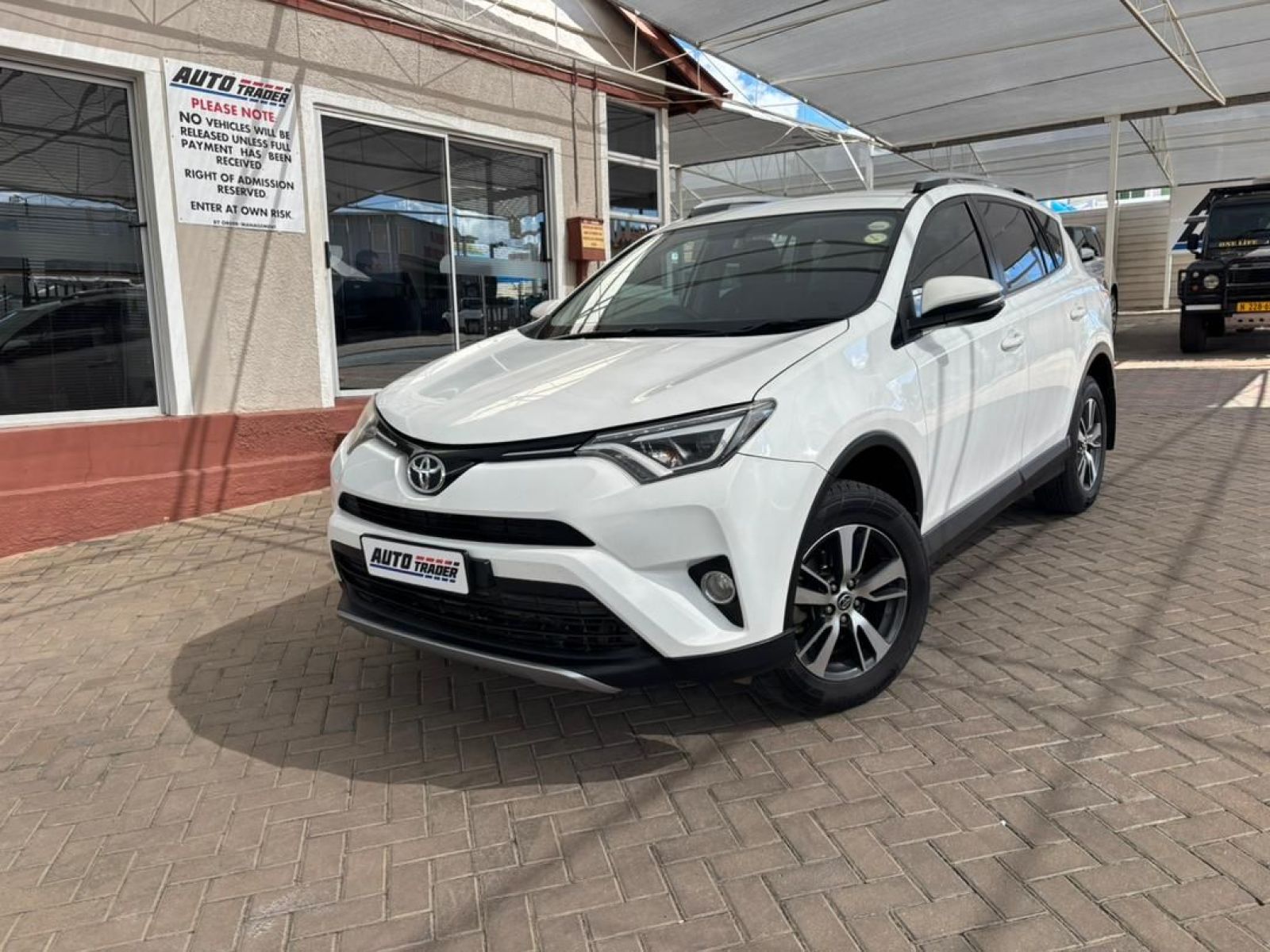 2019 Toyota Rav4 photo 1
